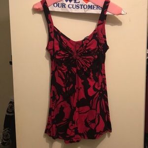 Express XS red and black tank top